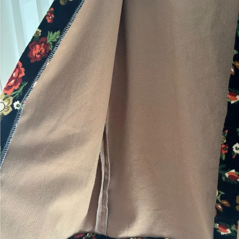 Floral Trim Tan Cardigan - Picture 4 of 9